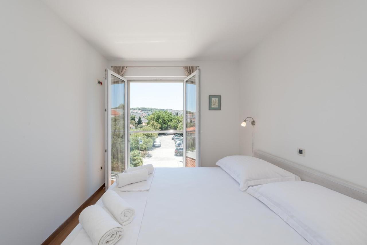 Maro Bayview Apartma